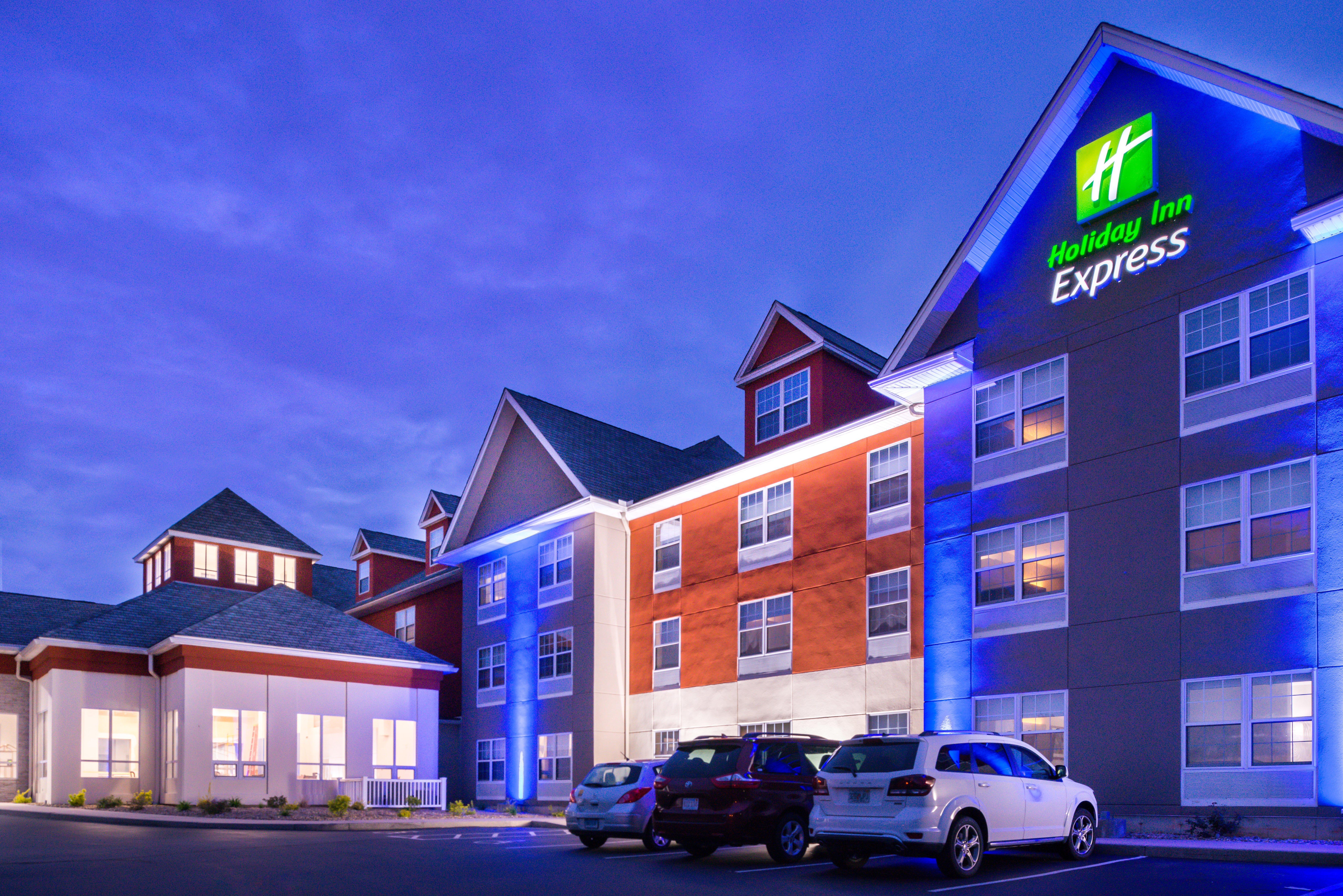 Holiday Inn Express Mystic, An Ihg Hotel Eksteriør bilde